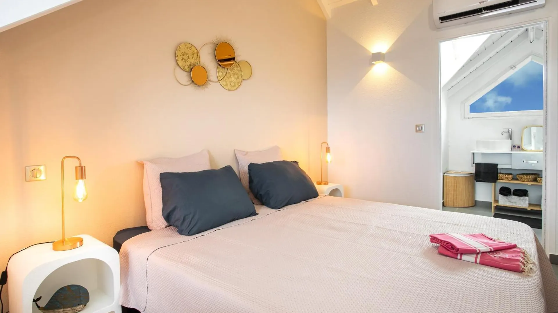 Appartamento Sur La Plage De Grand Case - Entierement Renove - 2Ch Duplex - 6P Sint Maarten