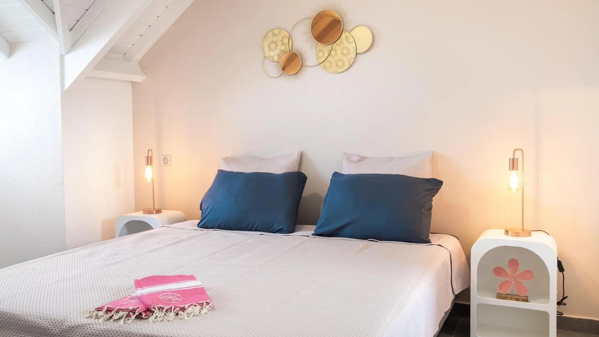 Appartamento Sur La Plage De Grand Case - Entierement Renove - 2Ch Duplex - 6P