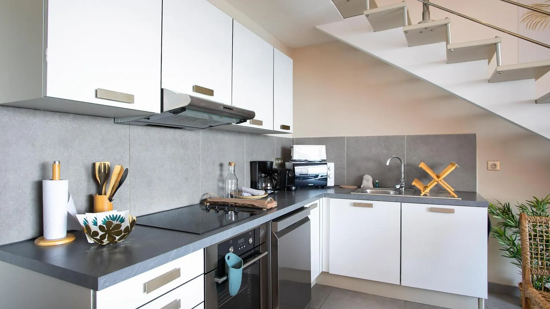Sur La Plage De Grand Case - Entierement Renove - 2Ch Duplex - 6P Sint Maarten/Saint Martin